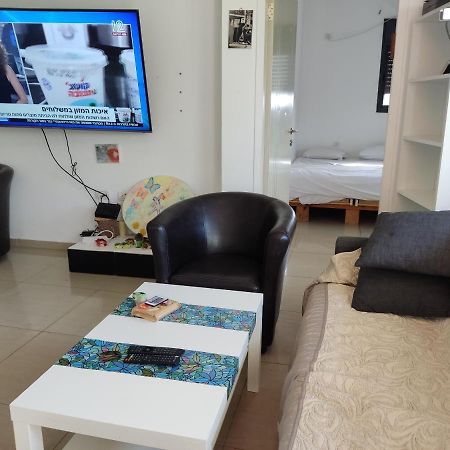 Family Master Apartamento Nahariya Exterior foto