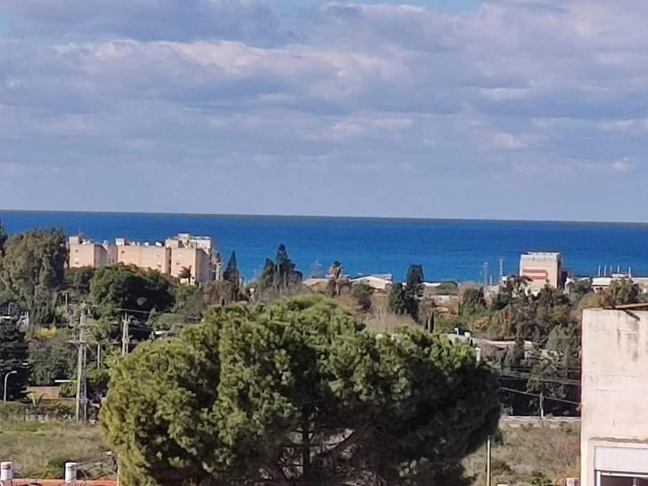 Family Master Apartamento Nahariya Exterior foto